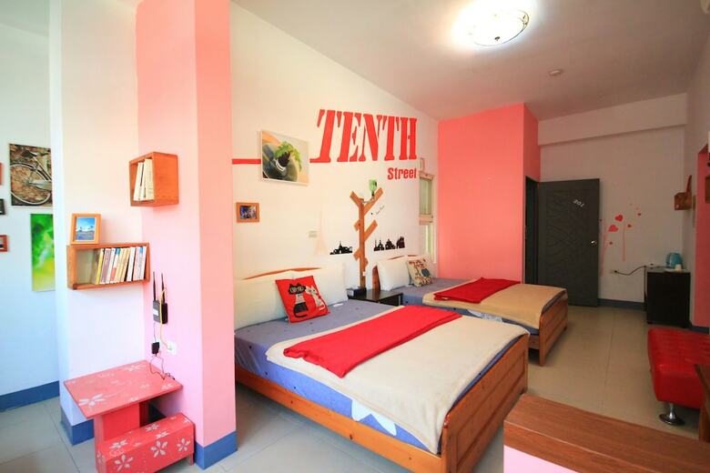 Ten Street B&B