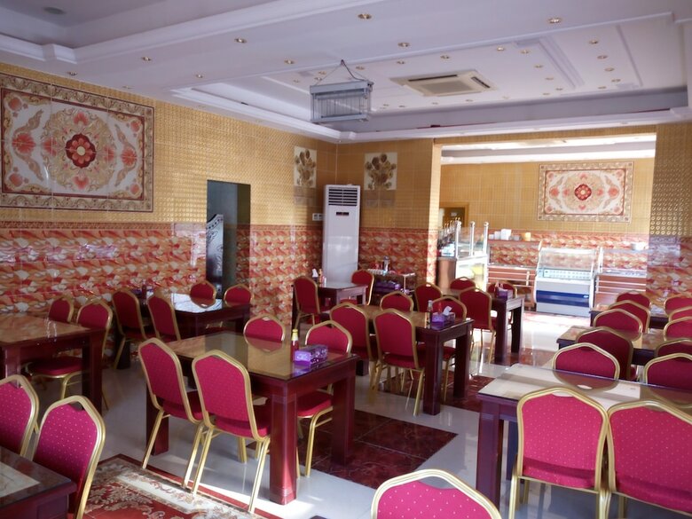 Tiger Home Hotel Apartment