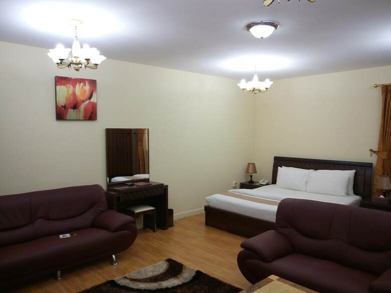 Tiger Home Hotel Apartment