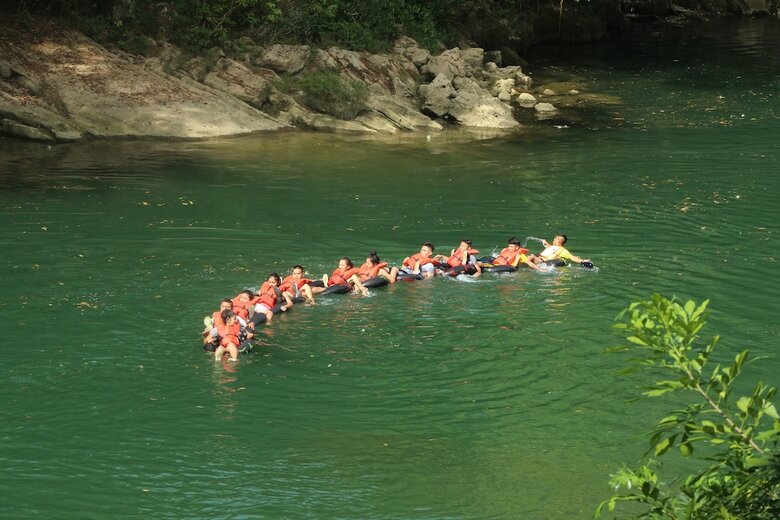 Hostal Portal De Champey