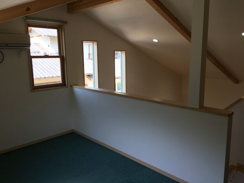 Guests & Dogs House Hale Ilio