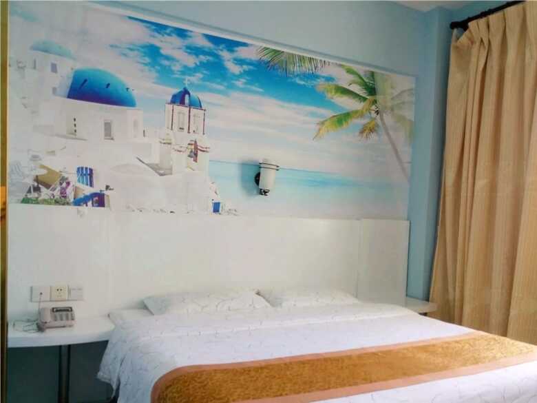 V8 Express Hotel Shangping St 7 Alley