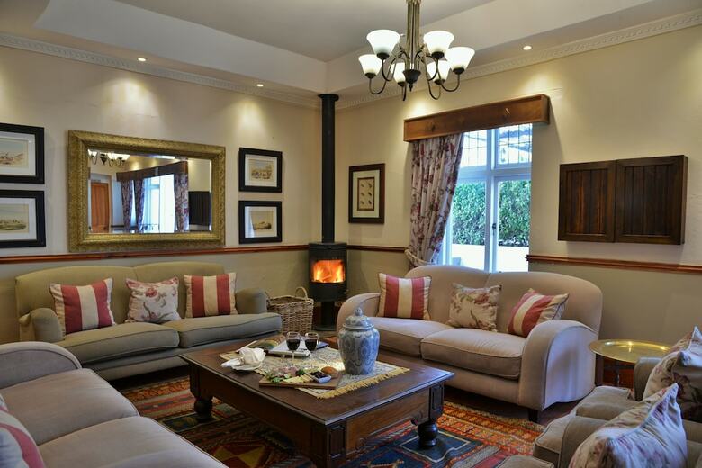 Mont D'or Swartberg Hotel