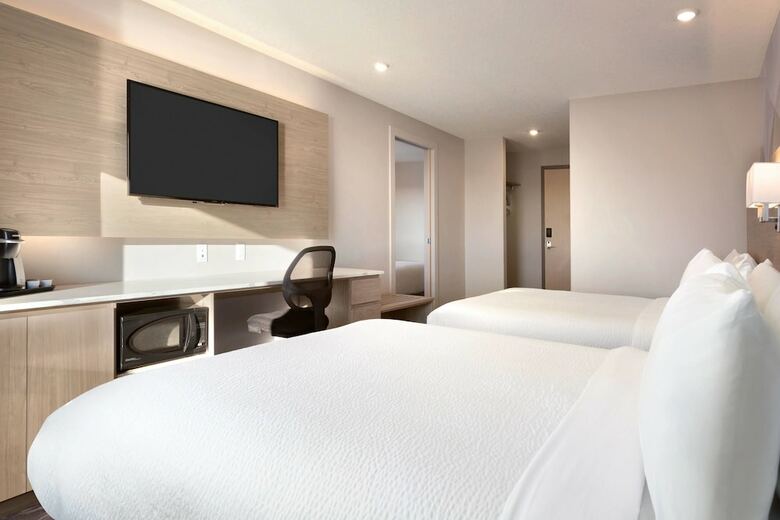 Hotel Days Inn By Wyndham Calgary North Balzac
