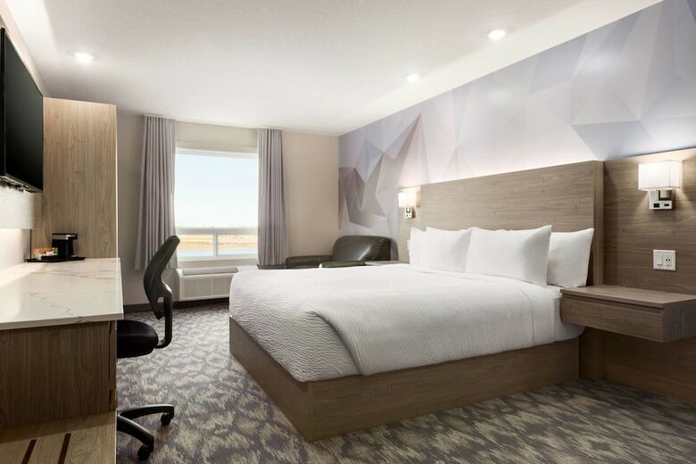 Hotel Days Inn By Wyndham Calgary North Balzac