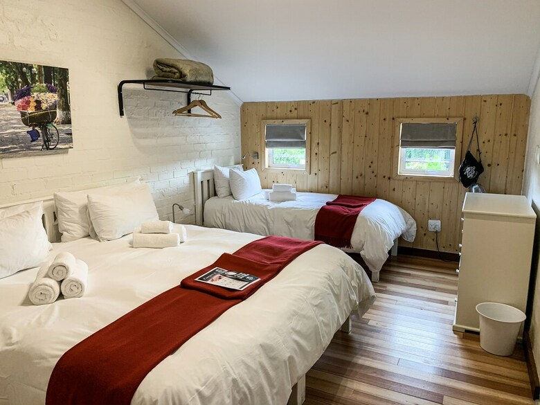 Hostal Trail's End