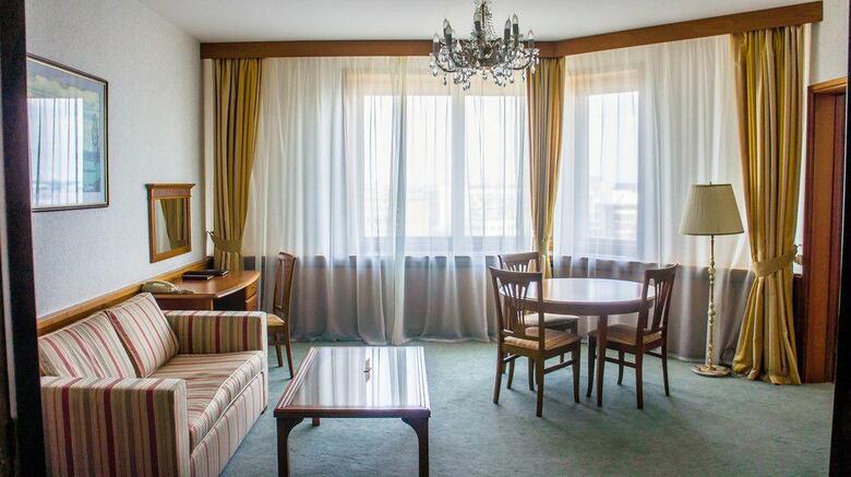 President-hotel