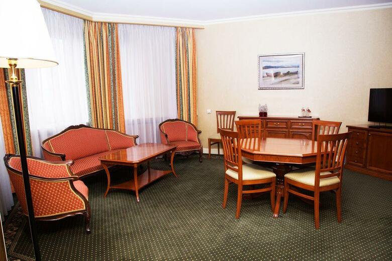 President-hotel