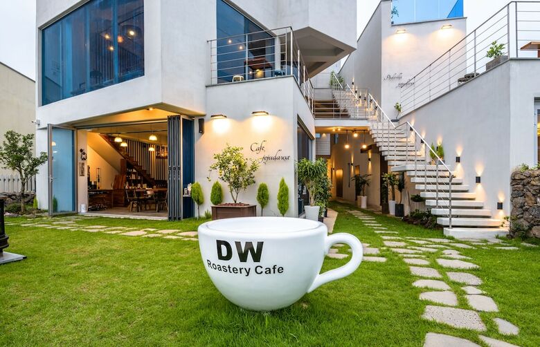 Pension Jejudawa Poolvilla