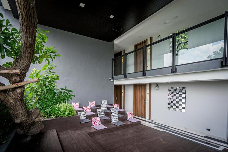 Onyx Hotel Bangkok