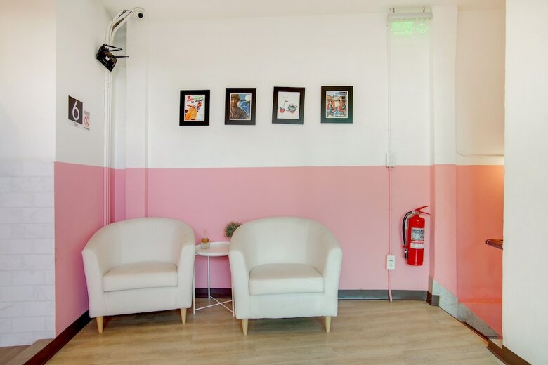 Hostal Oyo 559 Vestel