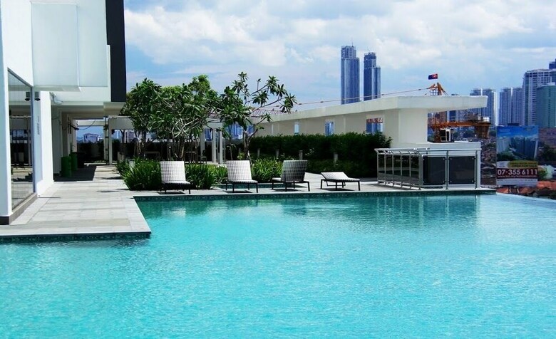 Apartamentos 1 Tebrau Suites By Subhome