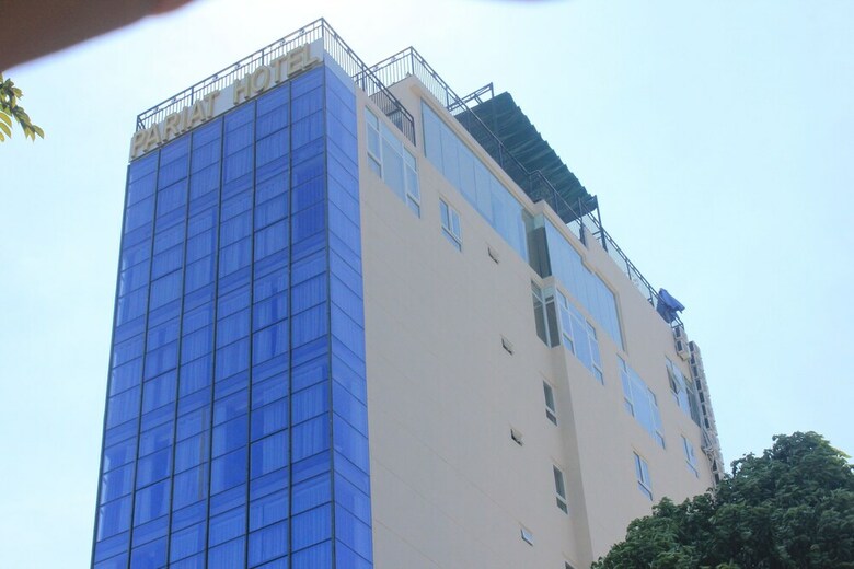 Pariat Hotel