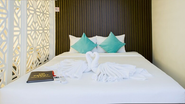 Pariat Hotel