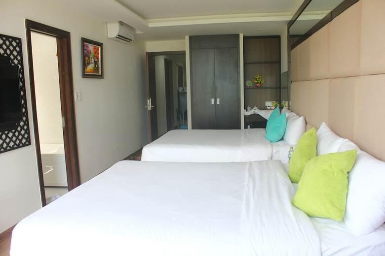 Pariat Hotel