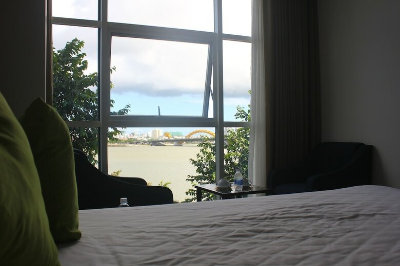Pariat Hotel