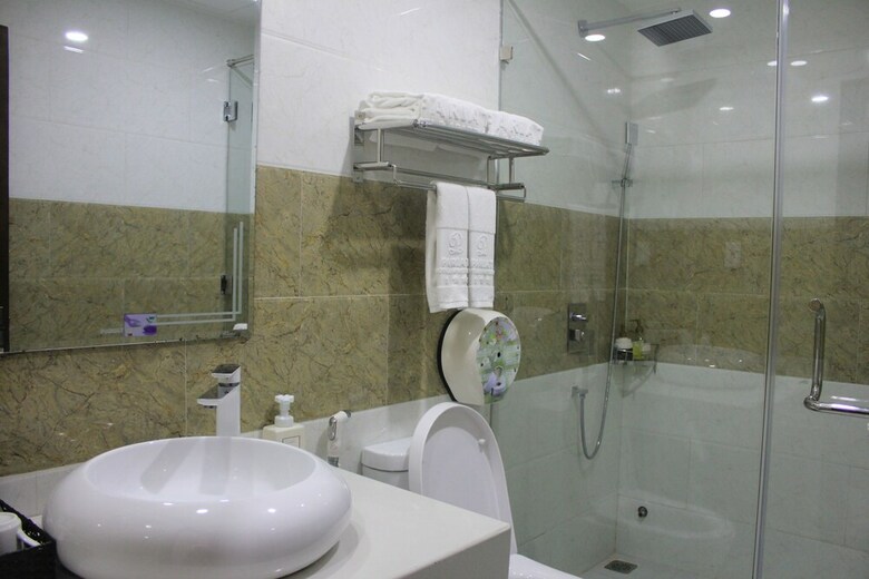 Pariat Hotel