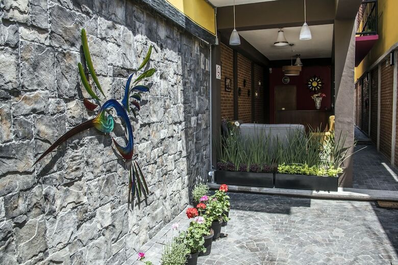 Hotel Casa Aurora