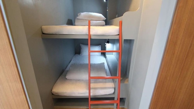 Hostal Tkt's Row House