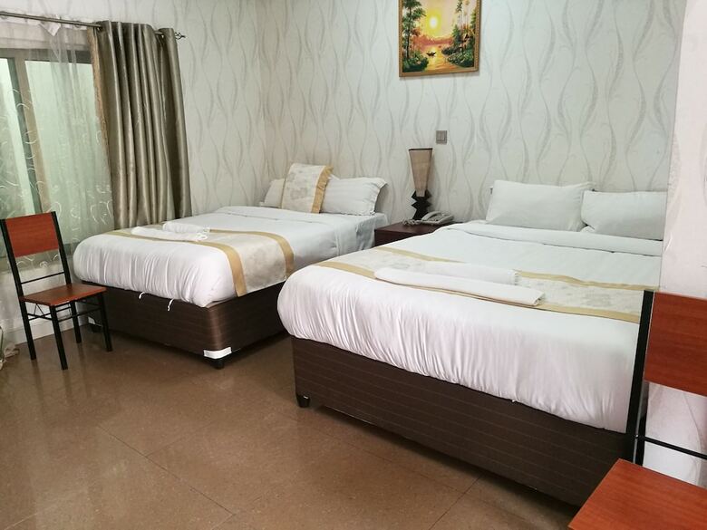 Hotel Golden Zambezi Lodge