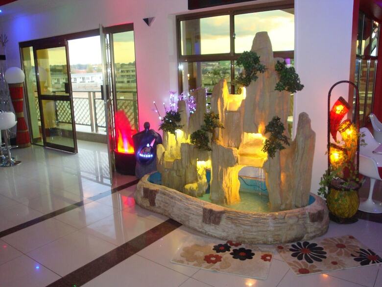 Hotel Golden Zambezi Lodge