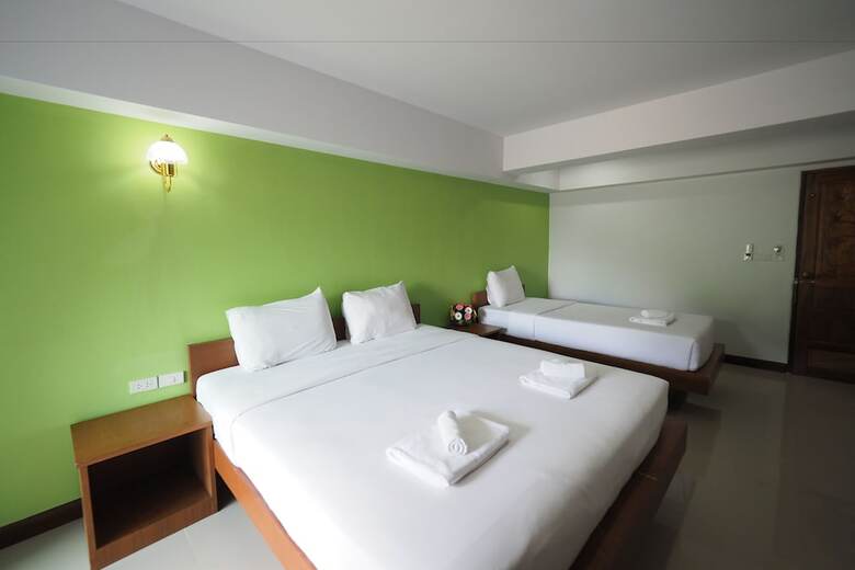 Phuhi Hotel