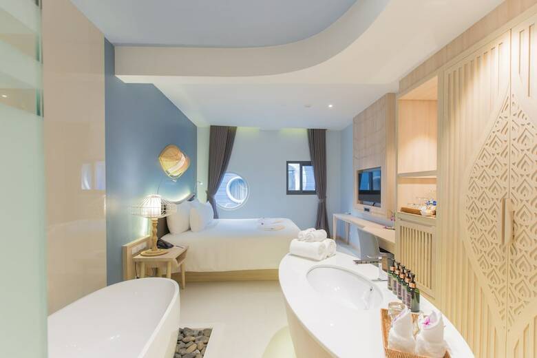 Hotel Beyond Patong