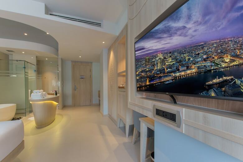 Hotel Beyond Patong
