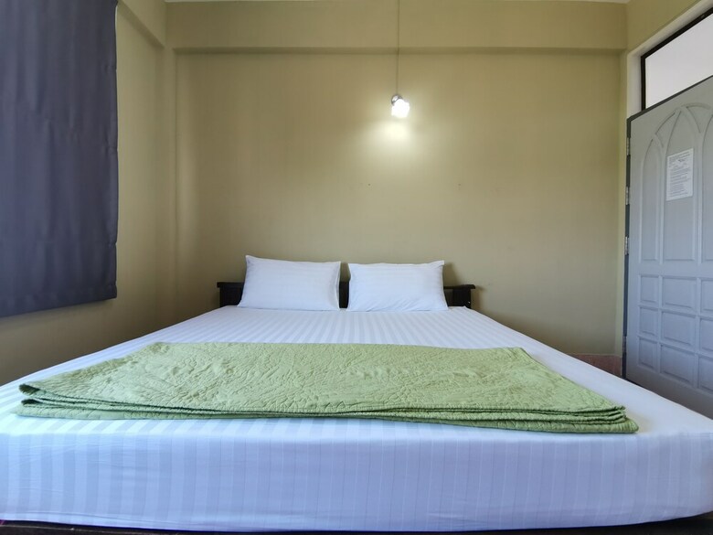 Hotel No.7 Guest House