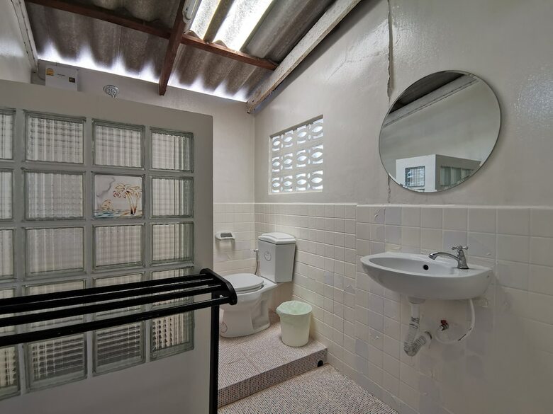 Hotel No.7 Guest House