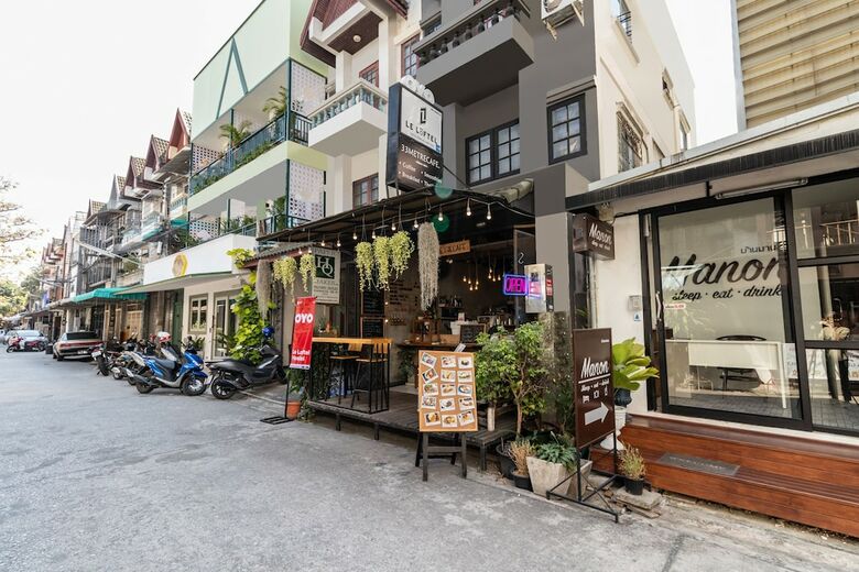 Hostal Oyo 677 Le Loftel Hostel Chiang Mai