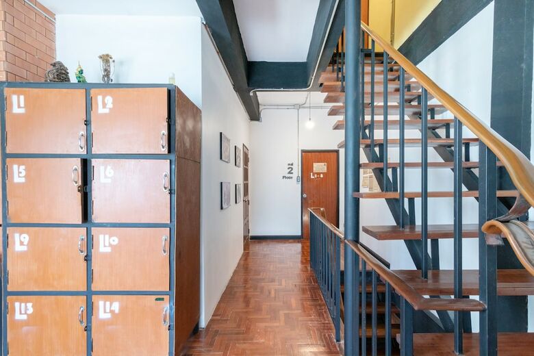 Hostal Oyo 677 Le Loftel Hostel Chiang Mai