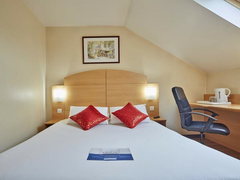 Hotel Kyriad Cambrai