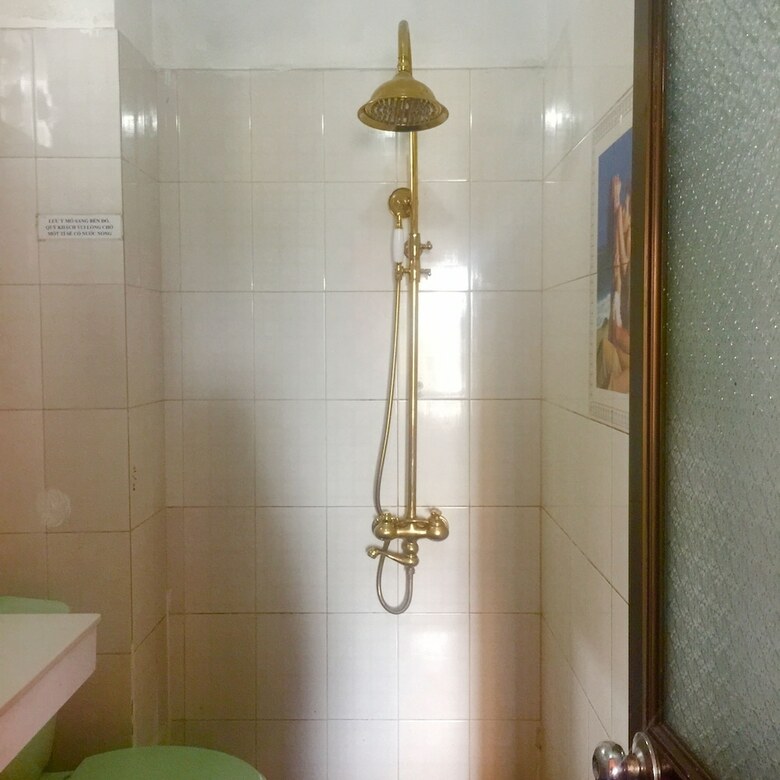 Hotel Kocmoc Ha Long