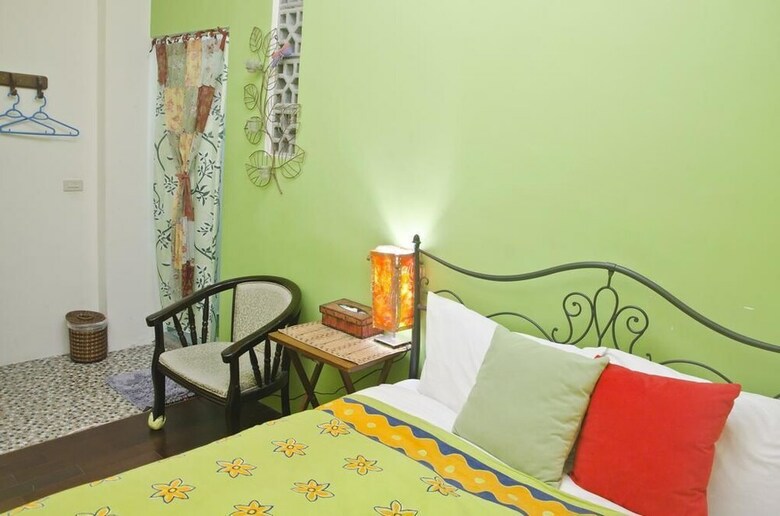 Bed & Breakfast Sun Moon Star Home