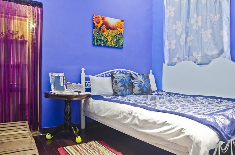 Bed & Breakfast Sun Moon Star Home