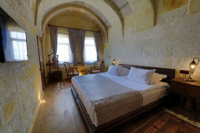 Pension Eyes Of Cappadocia Cave Hotel