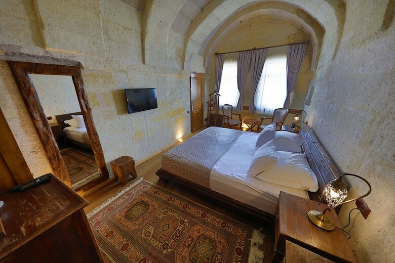 Pension Eyes Of Cappadocia Cave Hotel