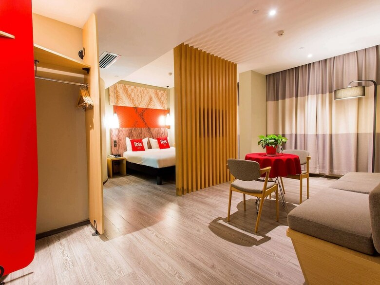 Hotel Ibis Lanzhou Train Station