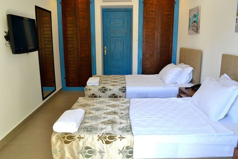Lemon Garden Hotel Turkbuku