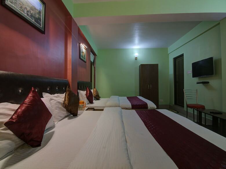 Hotel Oyo 4547 Himalayan Gateway Residency