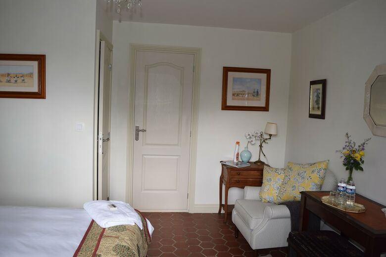 Hotel Papillon Chambres D'h�tes