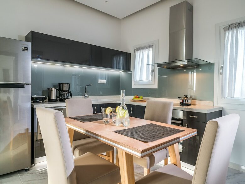 Aparthotel Elysian Suites
