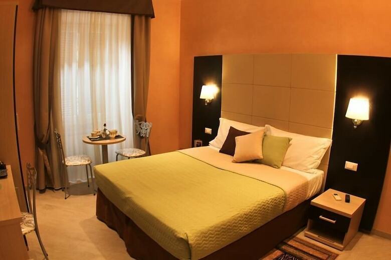 Posada Candia Inn Vatican