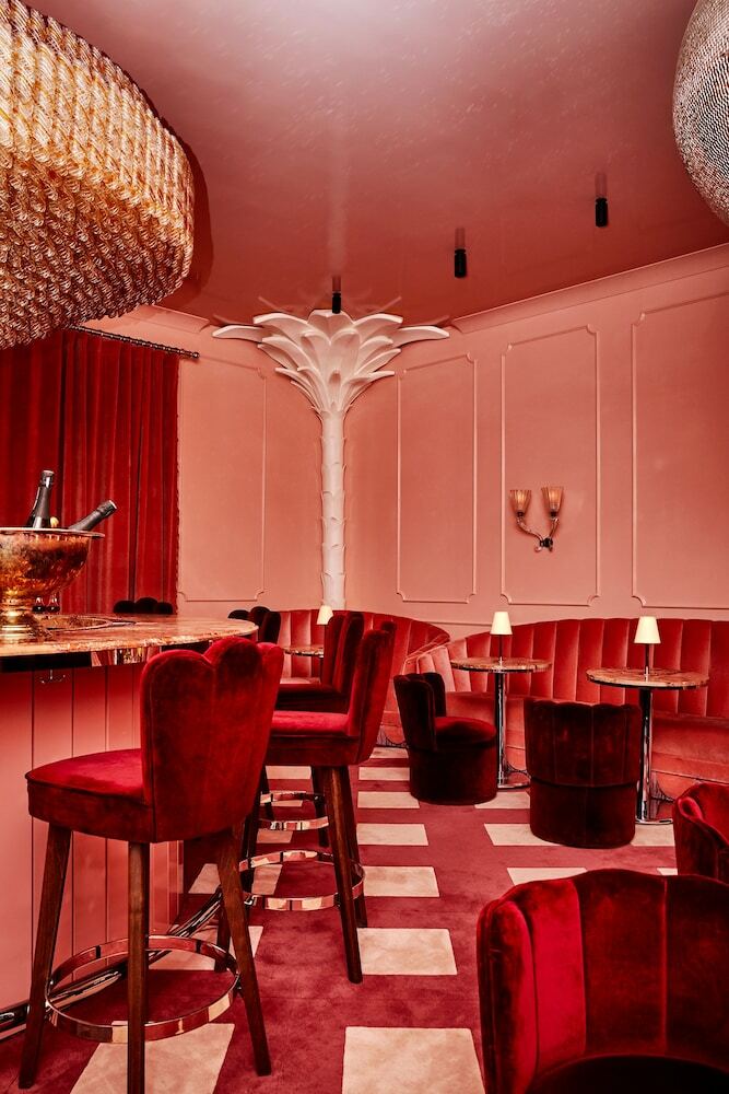 The Siren Hotel
