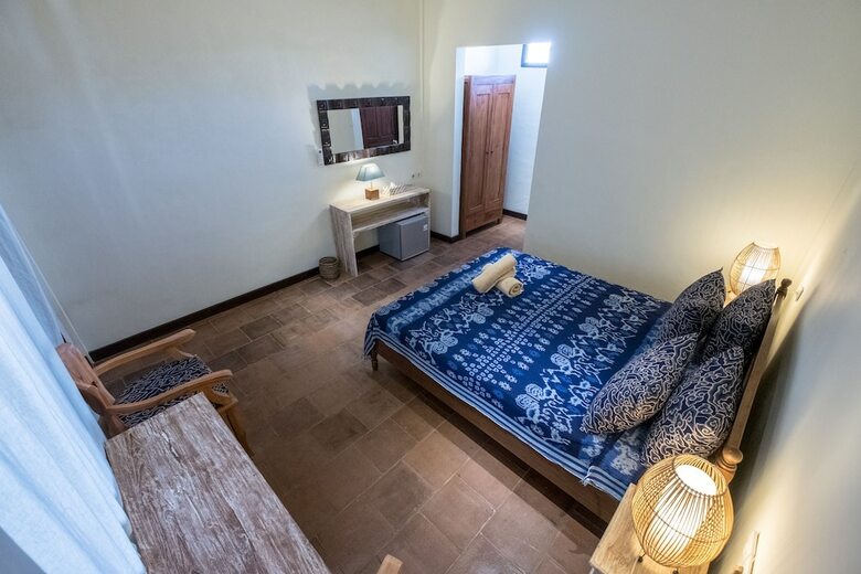 Hotel Easy Surf Camp