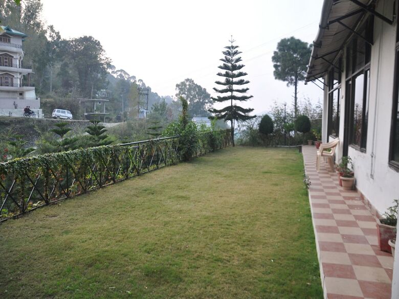 Hotel Oyo 2885 Dreamland B&B