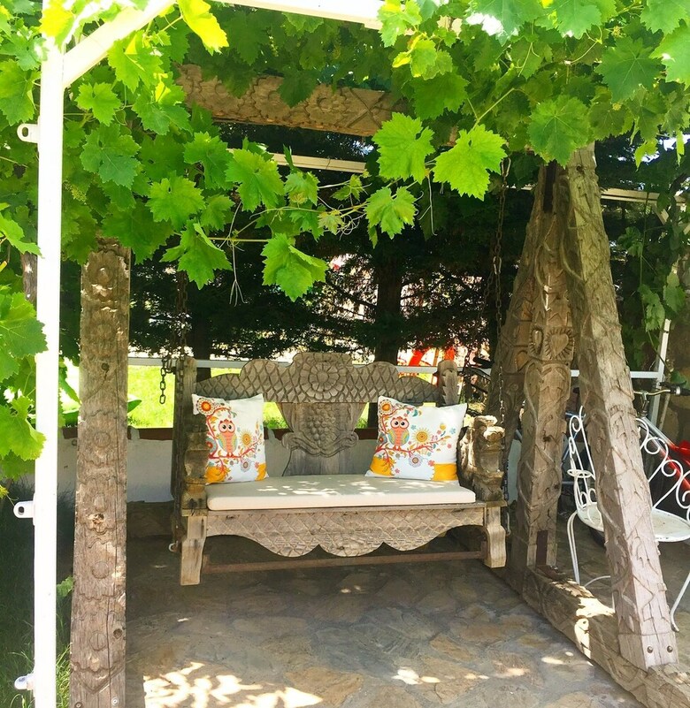 Bozcaada Iris Hotel
