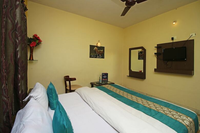 Oyo 8496 Hotel Sk Regency