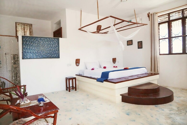 Bed & Breakfast Moonshine Villa